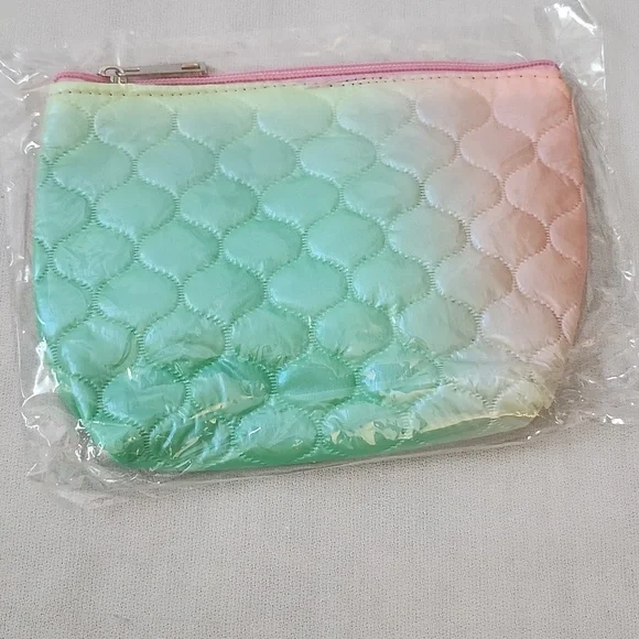 Boys Lie Cotton Candy Tye Dye Tote with Pastel Cosmetics Pouches - Picture 9 of 16